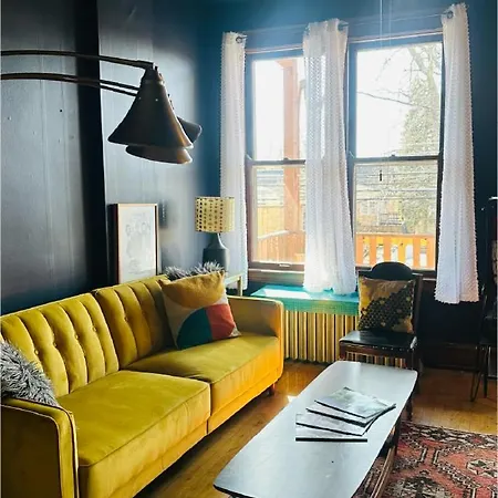 Friendly Suite Home Chicago