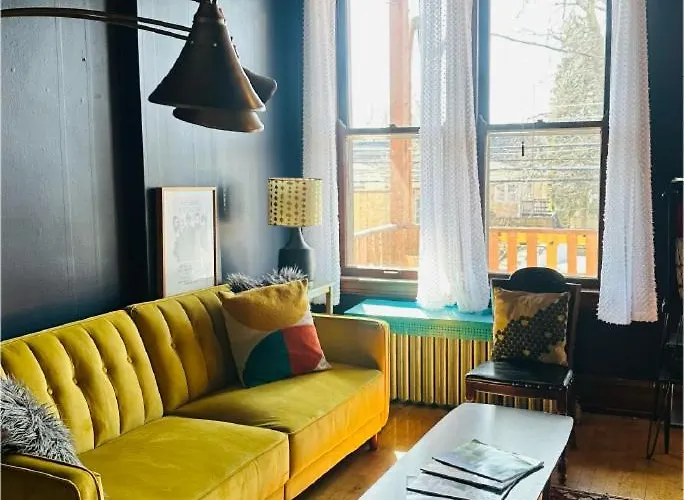 Apartment Friendly Chicago